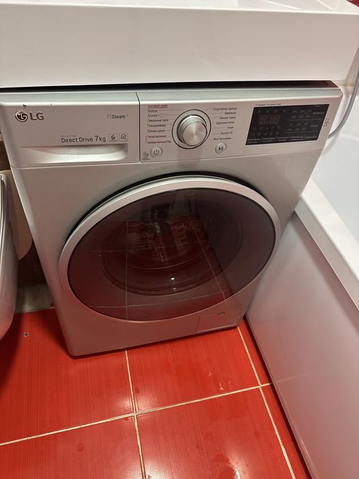 Стиральная машинка Lg , 7 кг , рабочая