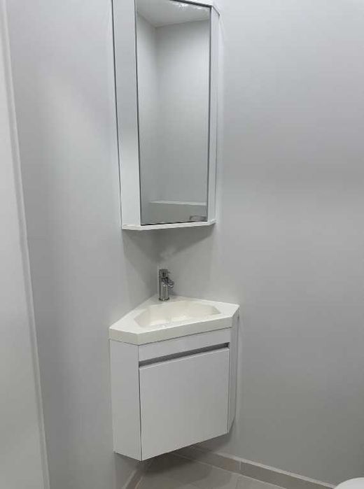 Тристаен имот в кв.Сухата река