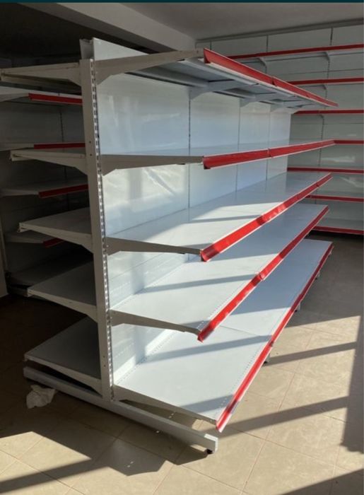 Vand rafturi de magazin