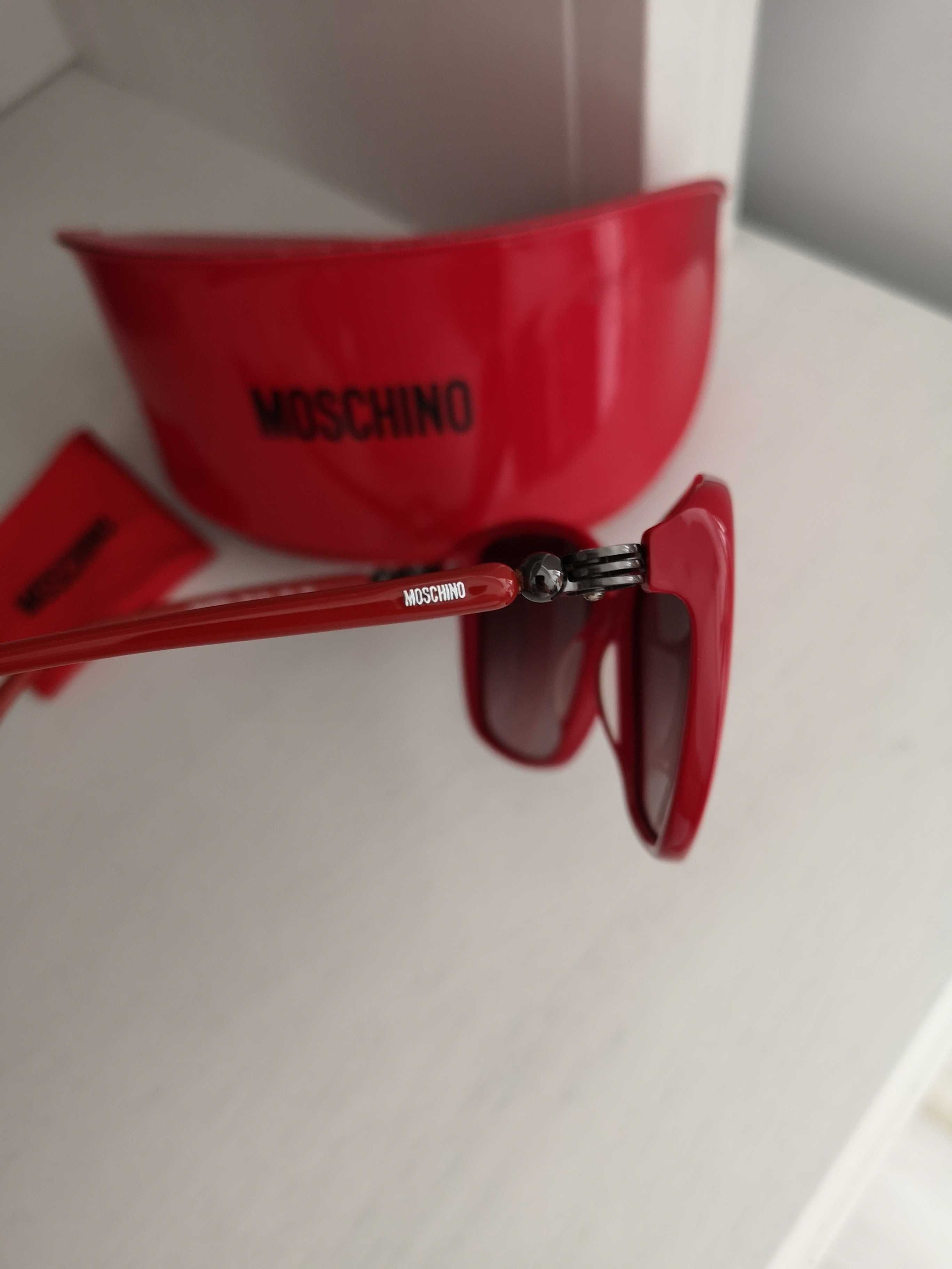 Ochelari de soare originali Moschino