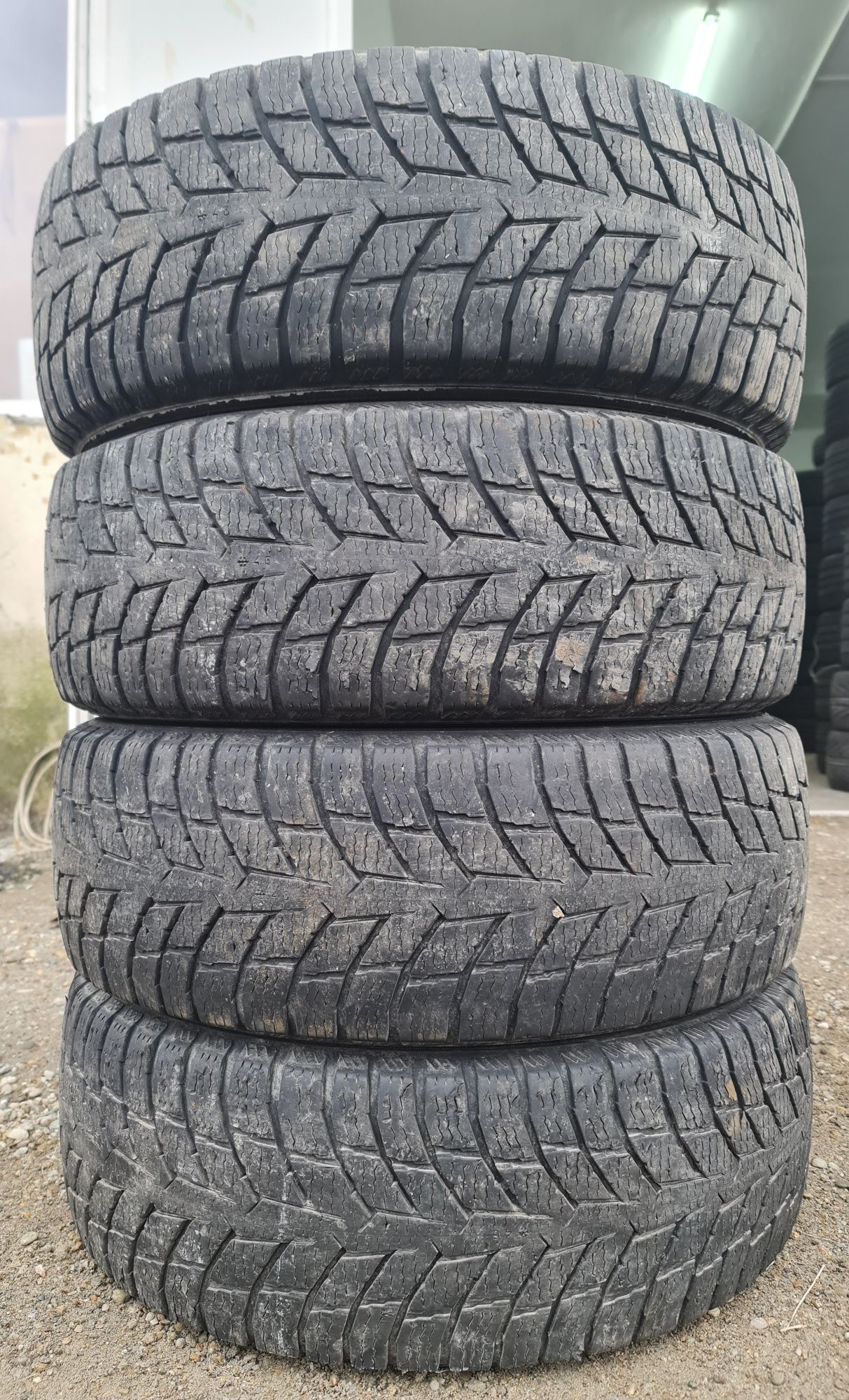 4x 215/65/16C NOKIAN PROFIL 7.7mm DOT 2021 Stare impecabila