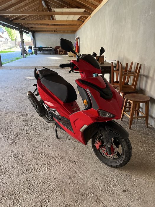 Vand scuter Verino 125