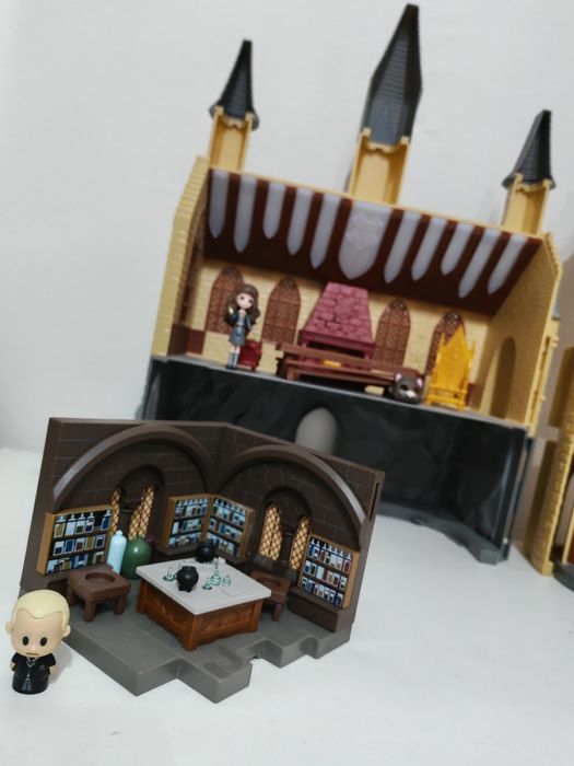 Хари Потър - замъкът Хогуортс