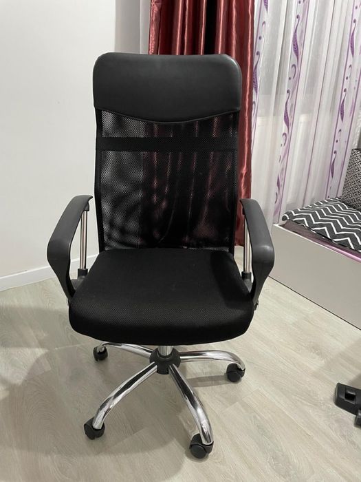 Scaun de birou ca nou