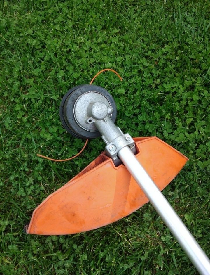 Motocoasa Stihl FS 111, ca nouă