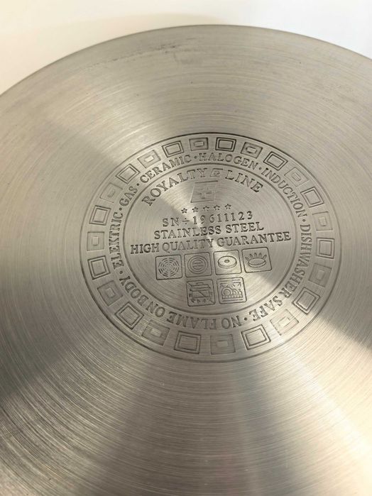 Oala inox 38x26 cm 30 litri cu capac sticla 350 lei