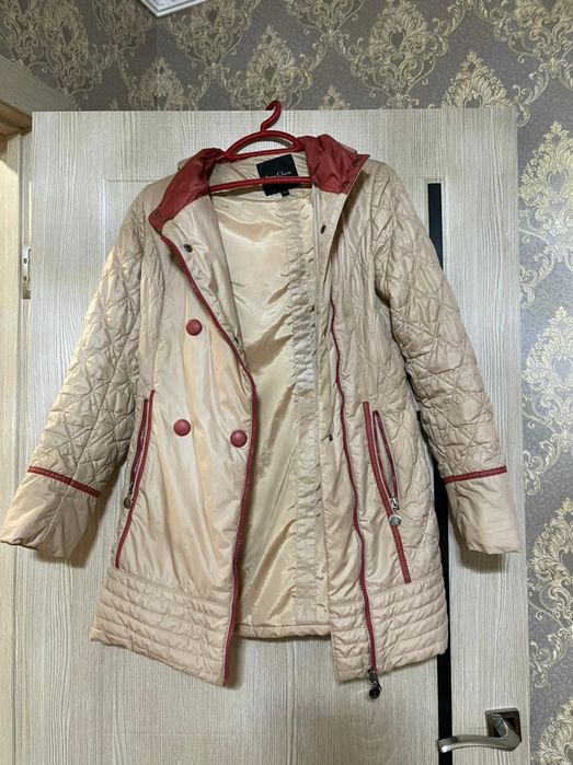 Осеннее-весенняя куртка