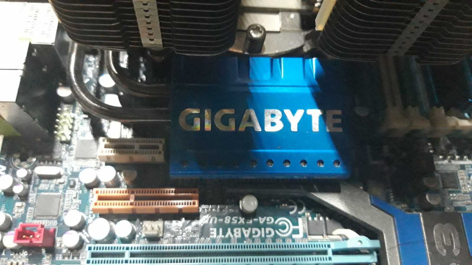 kit gaming i7 920 + GIGABYTE GA-EX58-UD5 Skt 1366 + 12 Gb ram