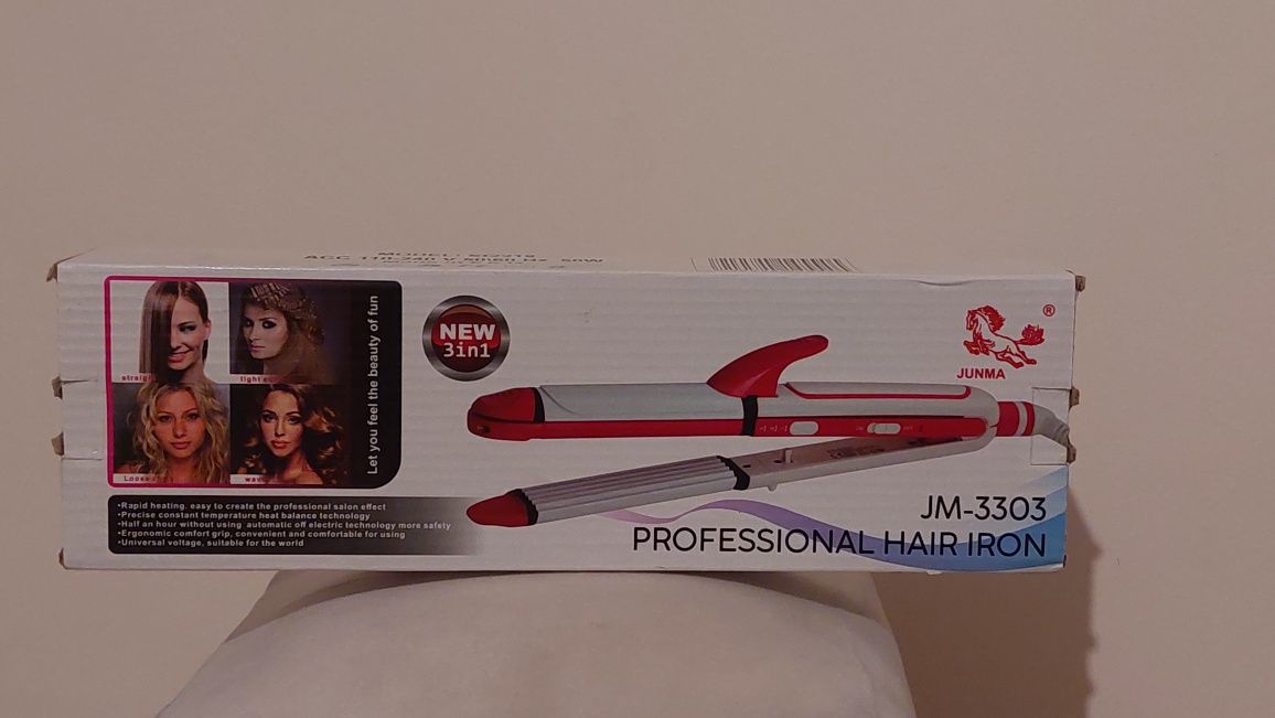 Professional hair iron