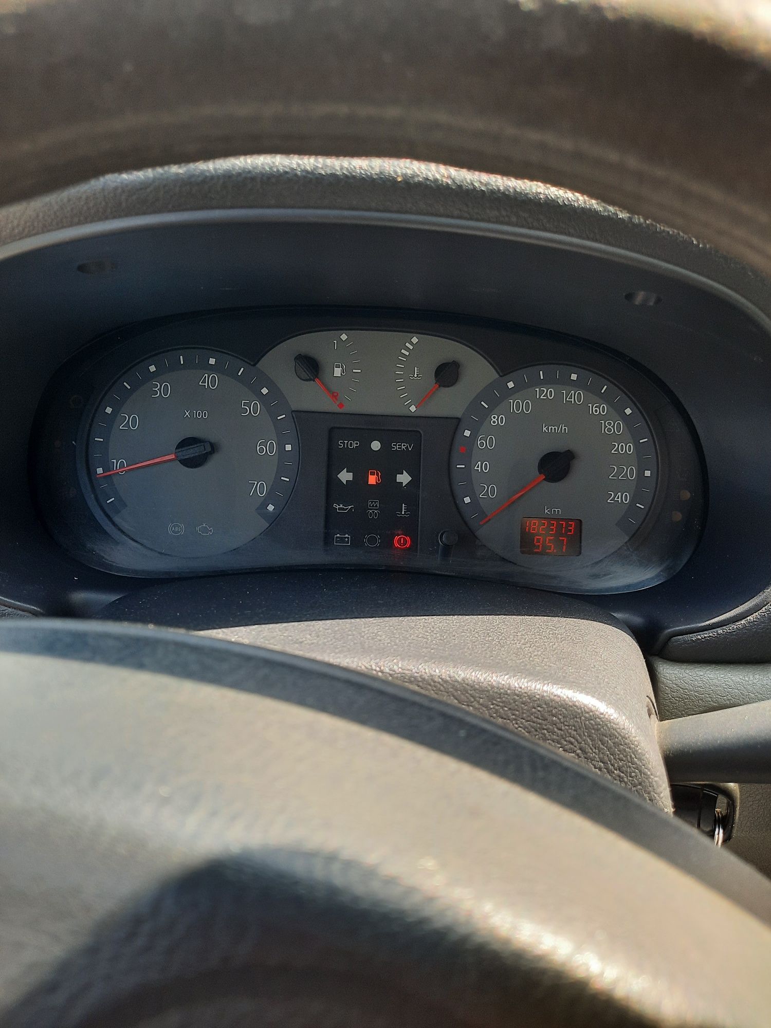 Renault simbol 1.4, 72 kw, benzina+gpl