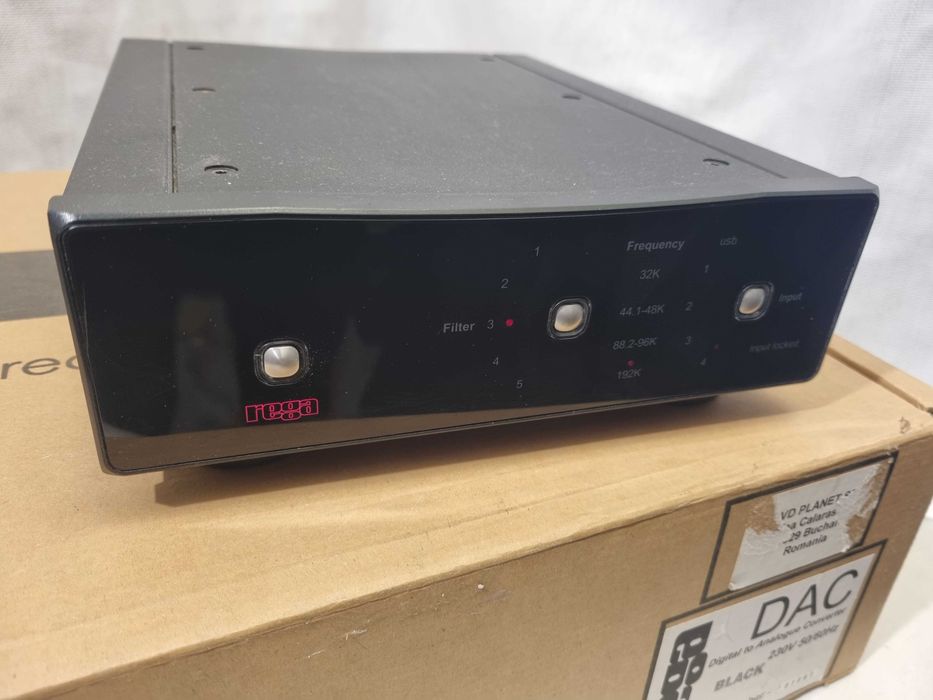 DAC Rega  192khz 24 biti 2 x WM8740 wolfson usb spdif optical UK