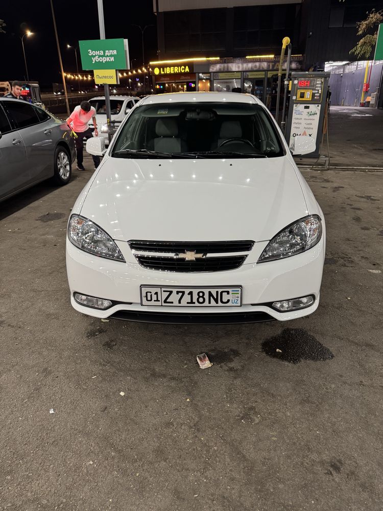 Продаётся автомобиль
