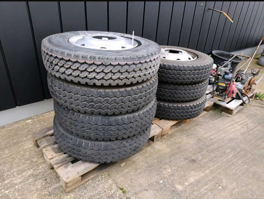 Roti complete pentru remorci agricole