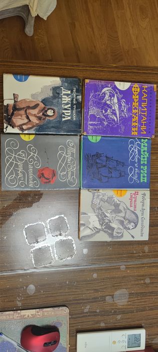 Приключенски -К. Май, Фр. Бр. Харт, Х.Мелвил, Р.Сабатини