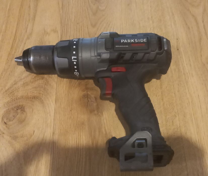 Bormasina Masina de insurubat Filetanta Maisna gaurit Masina infileta