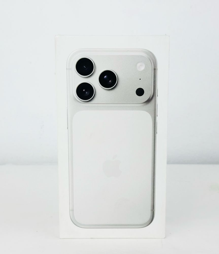 НАЛИЧЕН! Apple iPhone 17 Pro Max 512GB Silver НОВ!