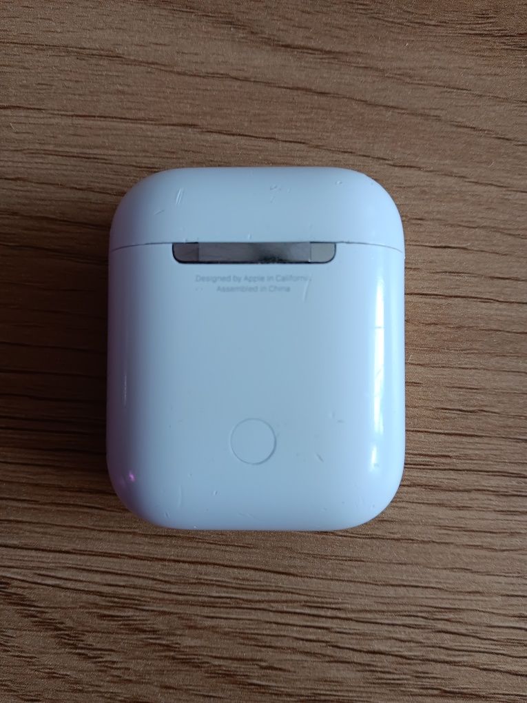 Apple AirPods 2nd Generation, САМО ЗАРЯДНО