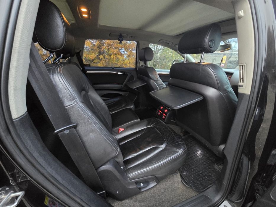 Audi Q7 3.0D Quattro *Panorama *Perne Aer *7Locuri *Carlig 3.5T *Full