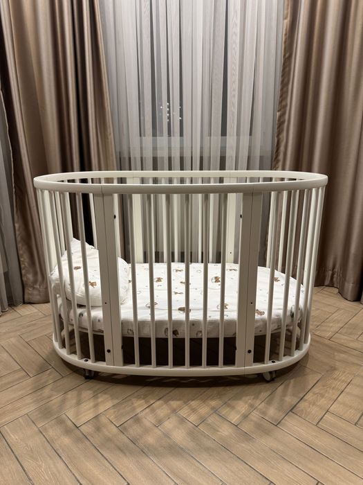 Кроватка Stokke с 0 до 3 лет.