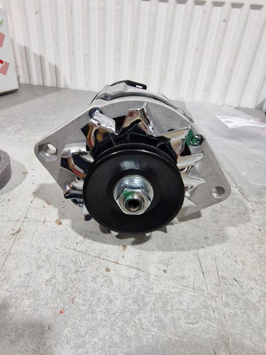 Alternator tractor fiat pe 12 v toată gama 211.215 .250 preț 650 lei b