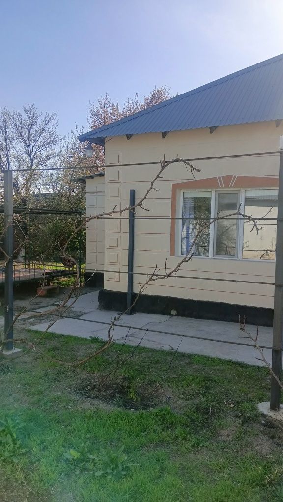 Продается дом из 4х комнат