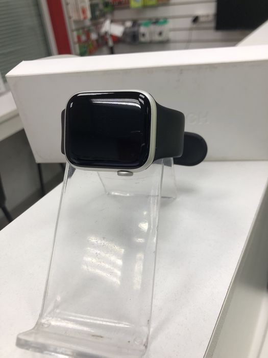 Apple Watch 9 45mm (p25)
