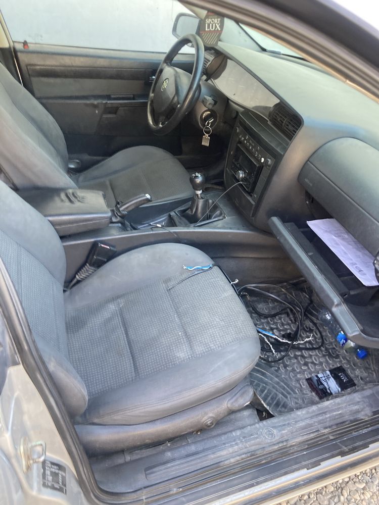 Opel omega b 1999