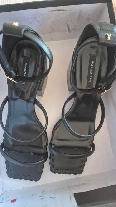 Дамски сандали Patrizia Pepe