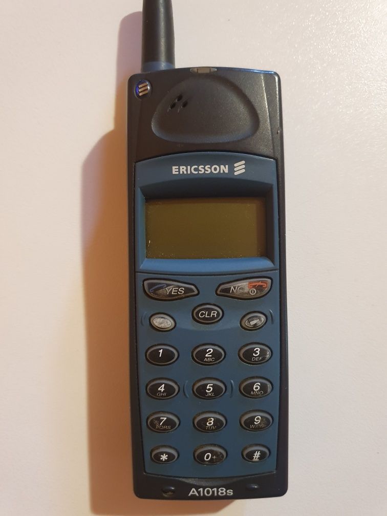 Telefoane de colecție Ericsson a1018s, Siemens a50