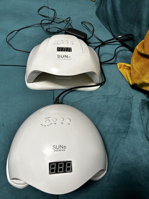 Lampa profesionala de unghii -2 buc 50 lei si aspirator