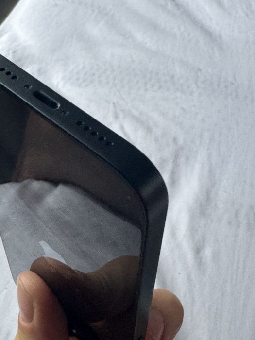 Iphone 14 - 89% - 4 HUSE - mobilfox - foloe