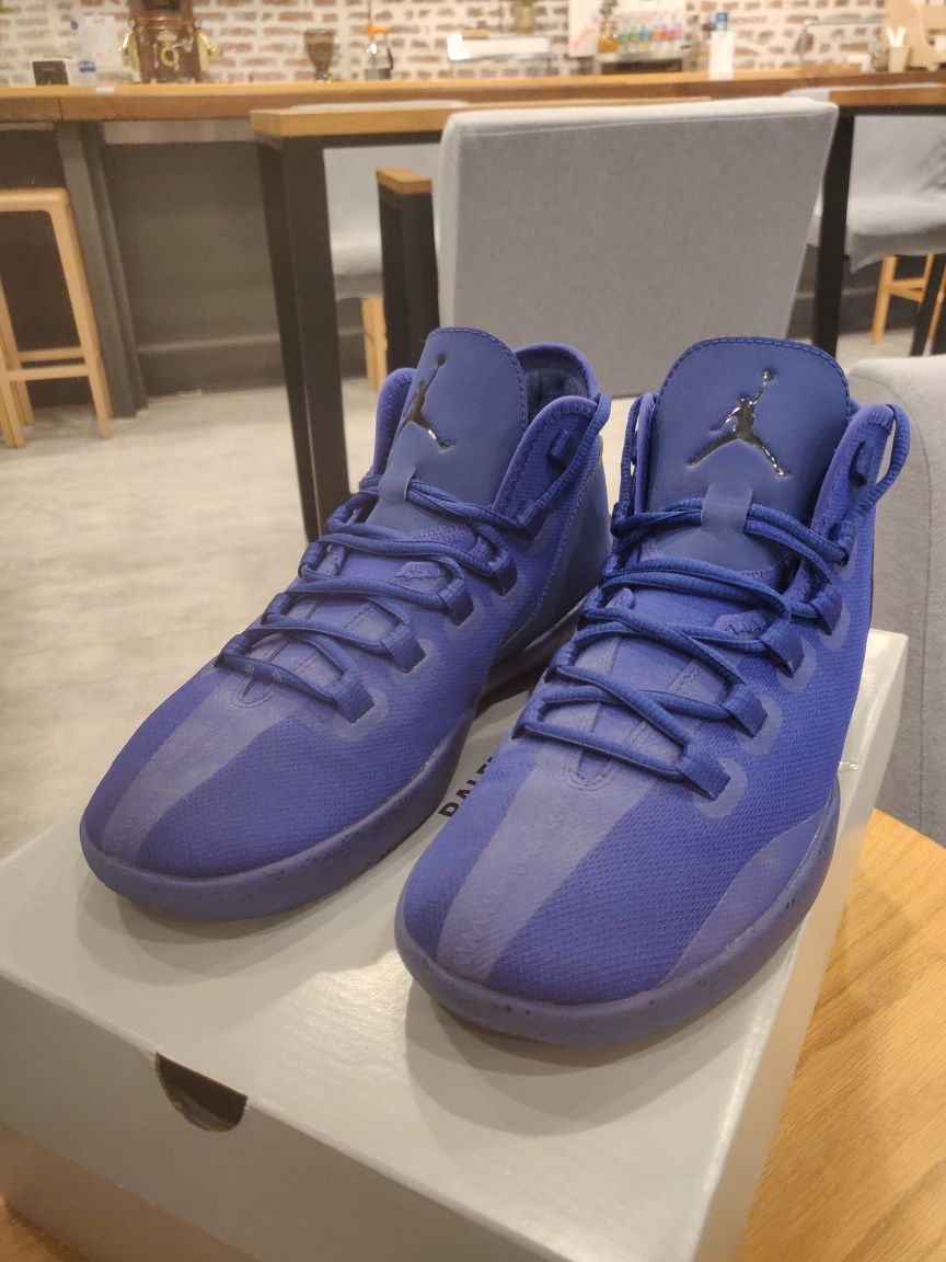 Nike Air Jordan Reveal Triple Blue номер 42