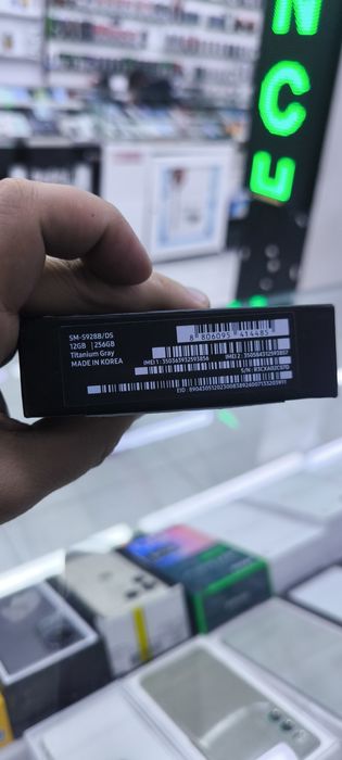 Samsung S24ultra 12/256 titan gray