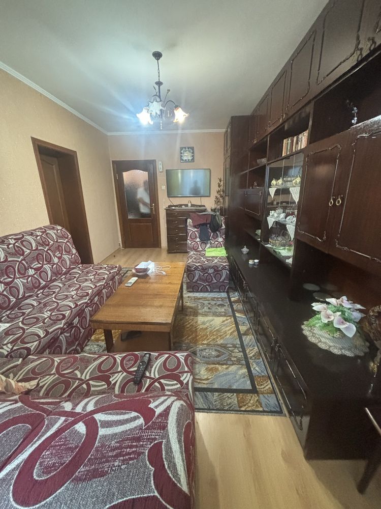 Продава се двустаен апартамент