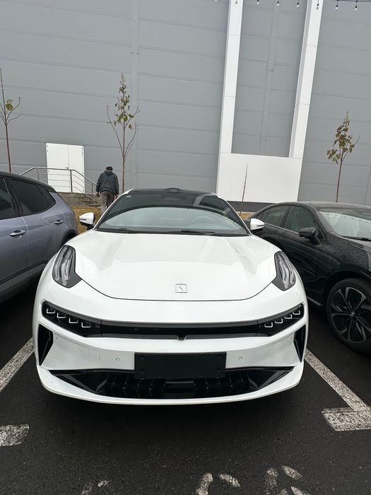 Zeekr 001 You Sprot 2025