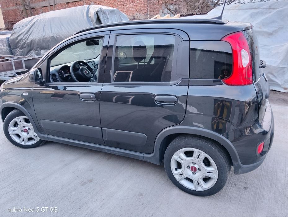 Fiat Panda Hibrida 2023   25000 km