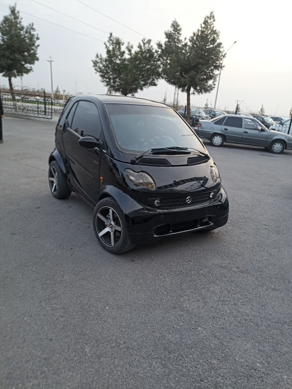 Mercedes Benz smart car coupe turbo