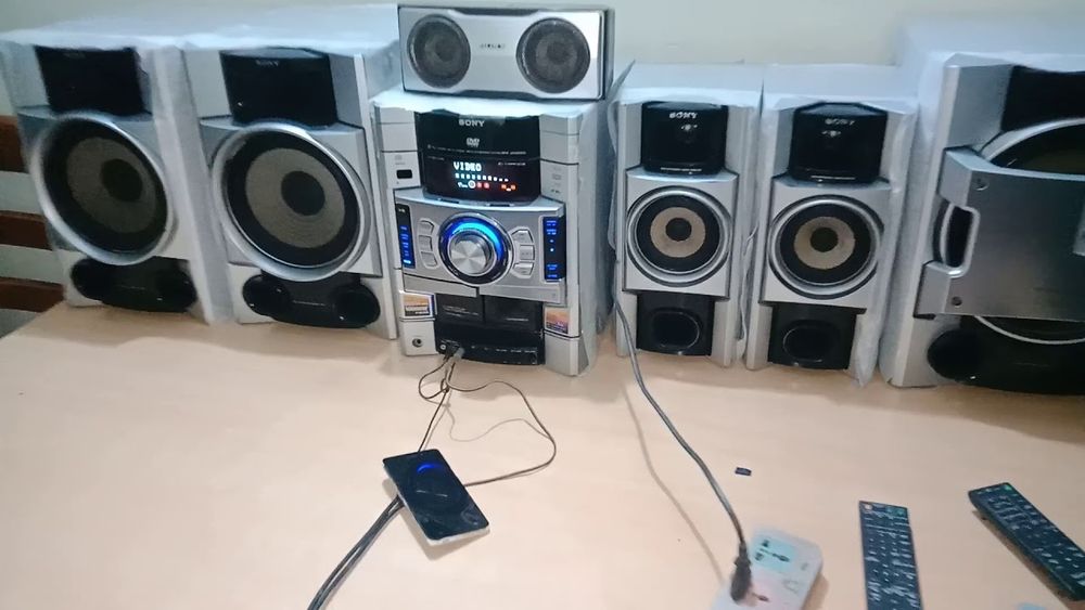 SONY Malaysia 1200d hamma joyi ishlaydi bass va ovoz o‘ta kuchli