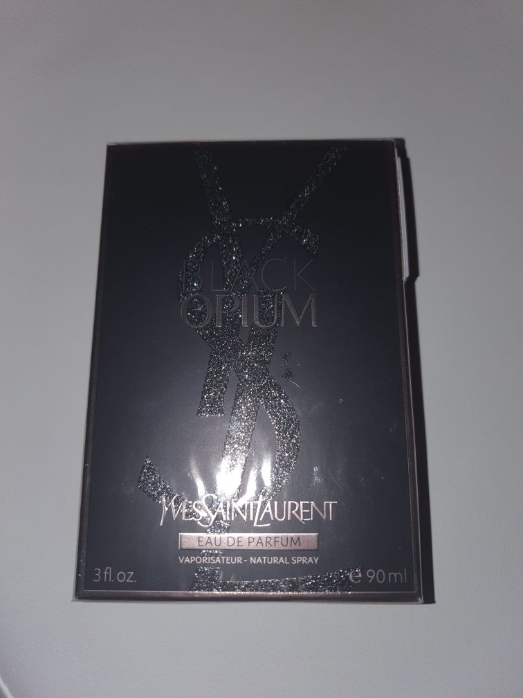 Parfum Black Opium