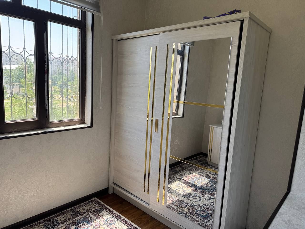 Ozimizni uy Arendaga qoyamiz makler xizmati yoq. Mirzo Ulugbek tumani