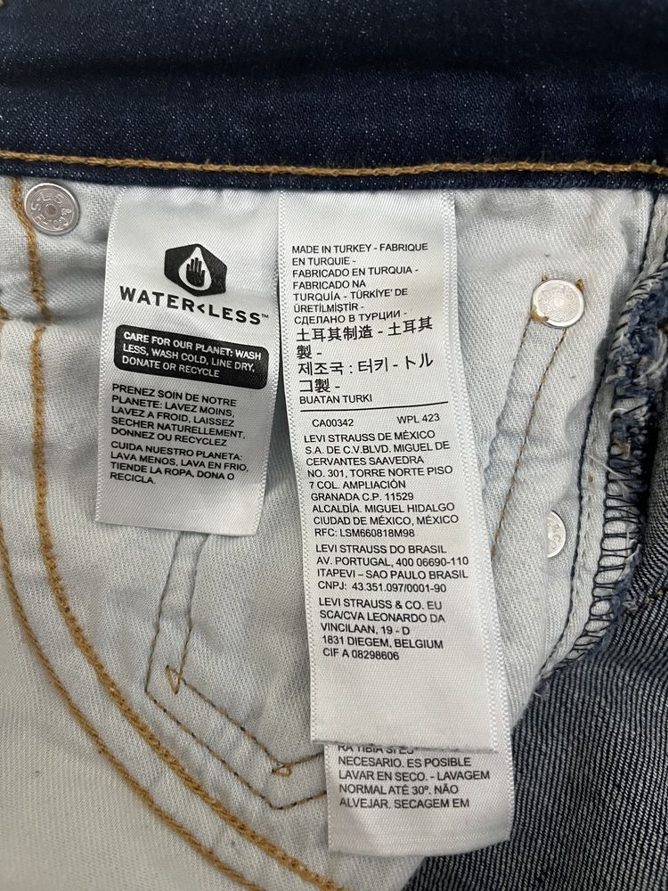 Levi’s джинсы