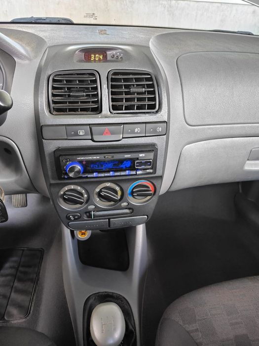Hyundai Accent 2005  83 000km