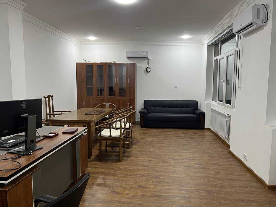 Продаётся нежилое помещение под хостел, офис, Мирабадский район