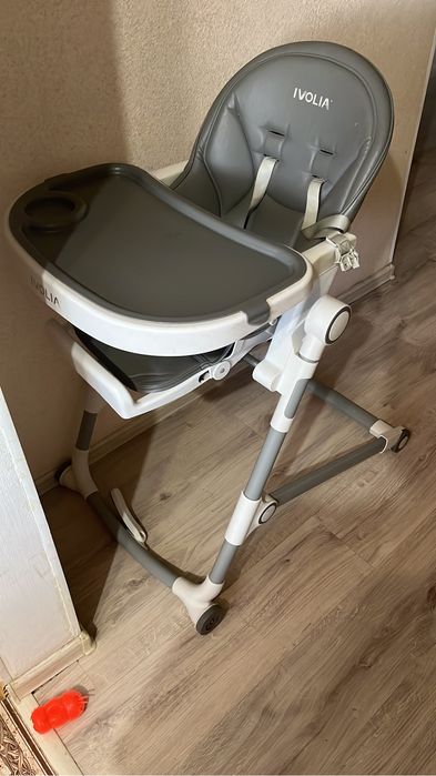 Детский стульчик для кормления