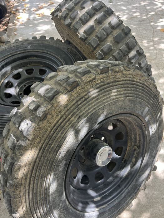 Гуми за кал  235/85/16