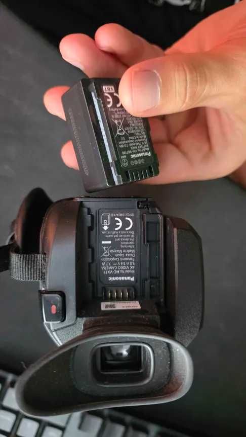 Panasonic hc-VXF1