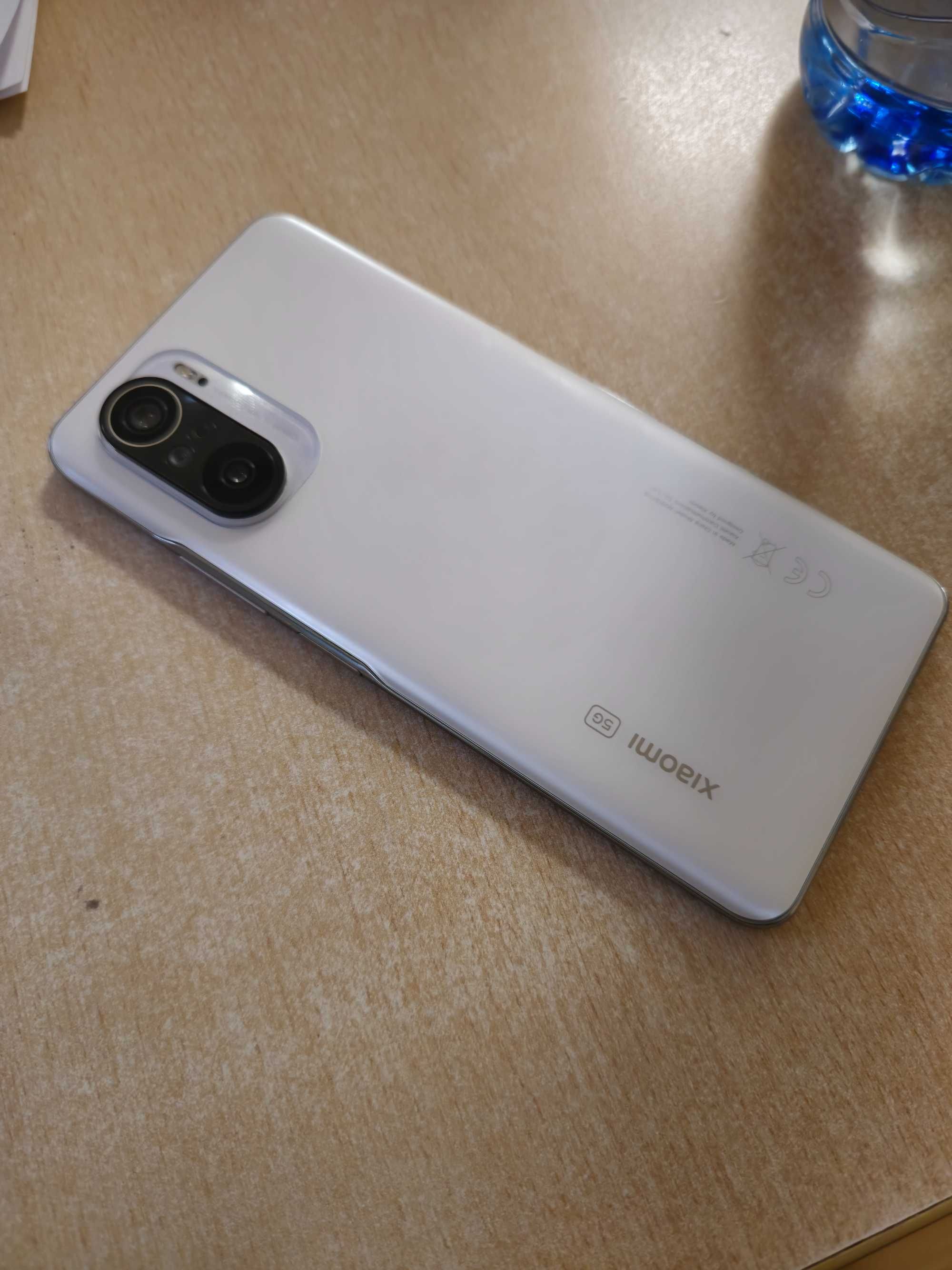 Телефон Xiaomi Mi 11i