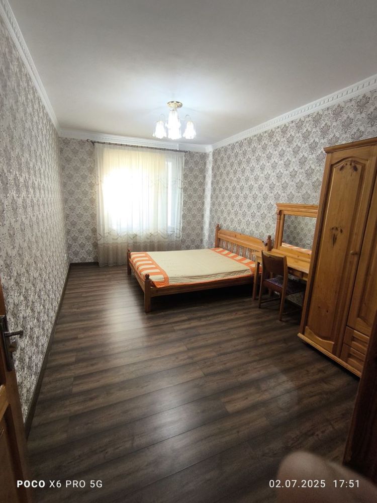 Сдаю. Чиланзар Ц, банковский дом, 3/3/4, с мебелью и техникой