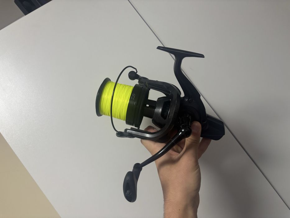 Mulineta Daiwa 24 Crosscast noua