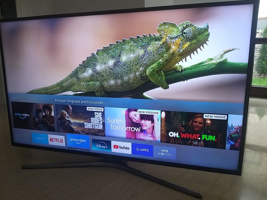 Tv Smart Samsung 4K  UHD 125  impecabil  !